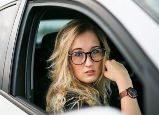 Are Smart People More Likely to Drive Skoda? Unveiling the Surprising Link Between Driver Intelligence and Car Choices