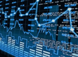 Key Stock Market Events: Traders Bet Against Fed Rate Hikes, Credit Risks Rise, and Regional Banks Plunge.