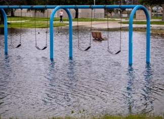 Nature’s Fury Unleashed: California’s Cataclysmic Battle Against Raging Storms and Power Outages