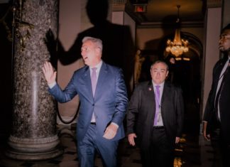 Unraveling the Enigma: Praise & Skepticism Swirl Around McCarthy’s Debt Limit Bill